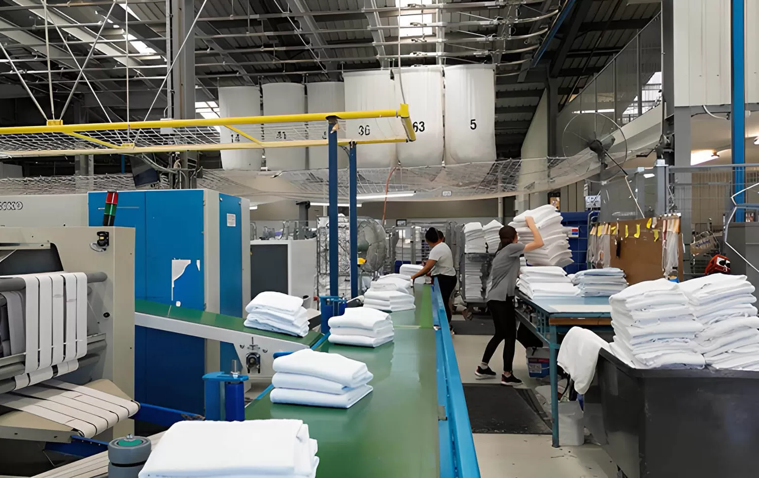 knights commercial laundry services image v2.jpg